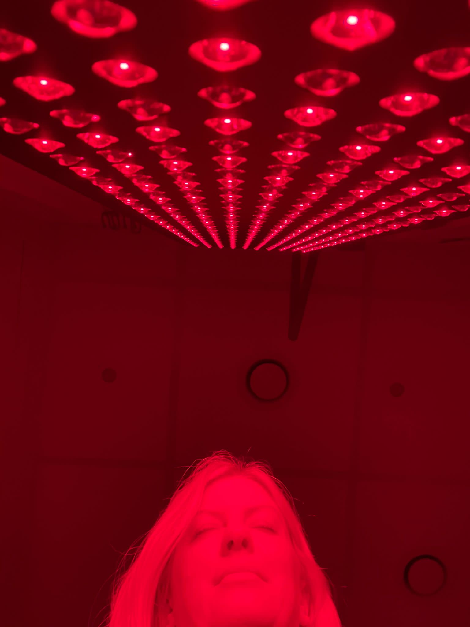 Red Light Therapy, Cryojuvenate
